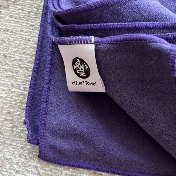 Manduka eQua Yoga Towel Purple Fast Drying Slip Free - Picture 2 of 3